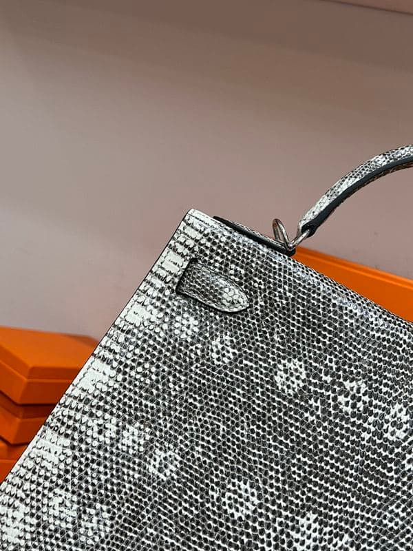 Product thumbnail 6