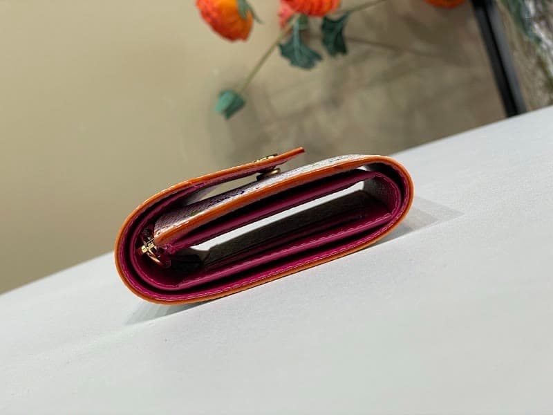 Product thumbnail 7