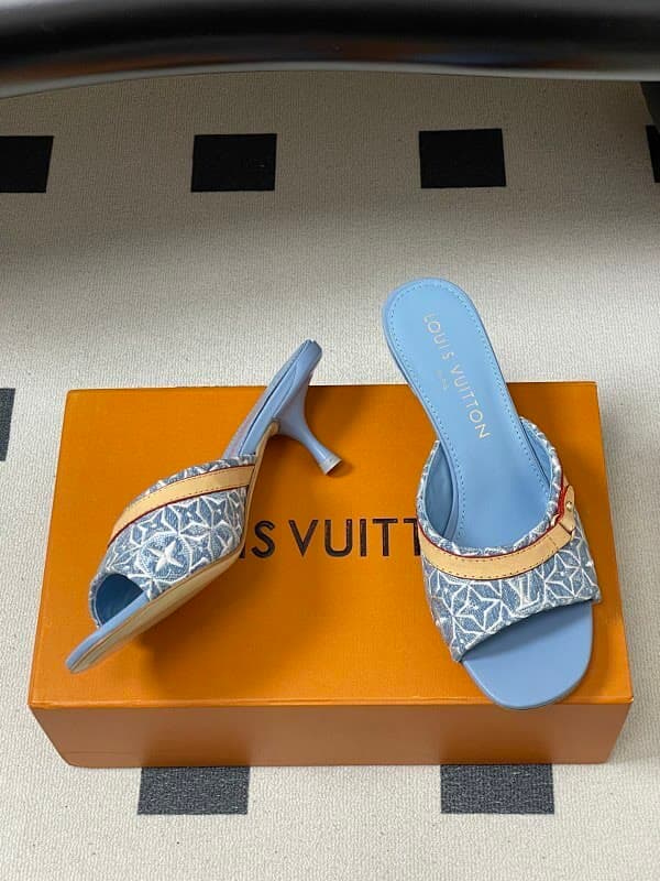 Product thumbnail 6
