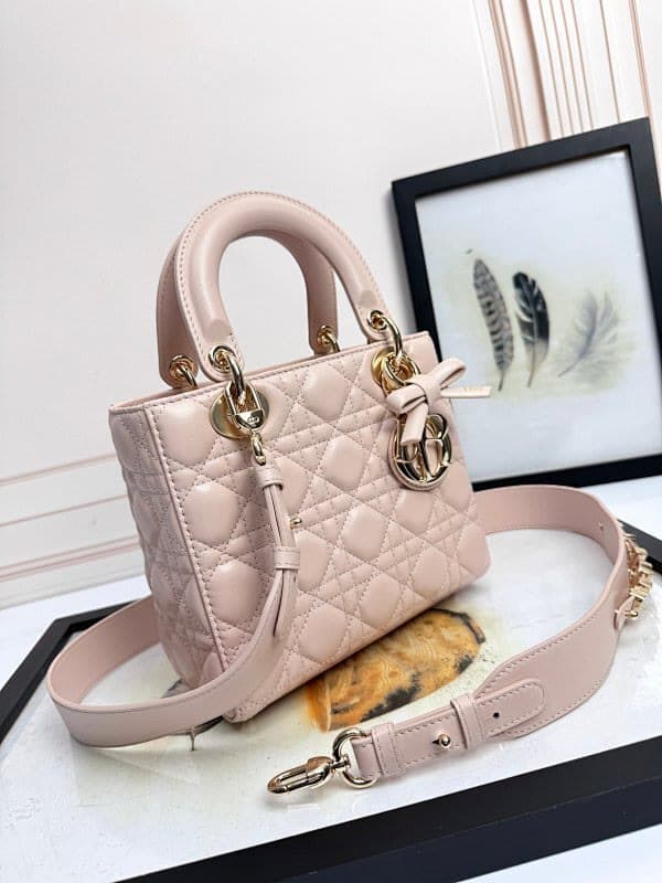 Product thumbnail 9