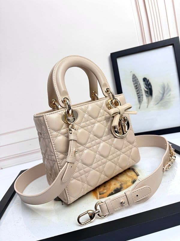 Product thumbnail 9