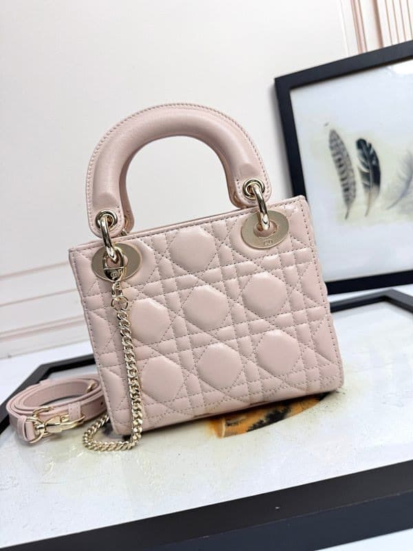 Product thumbnail 9