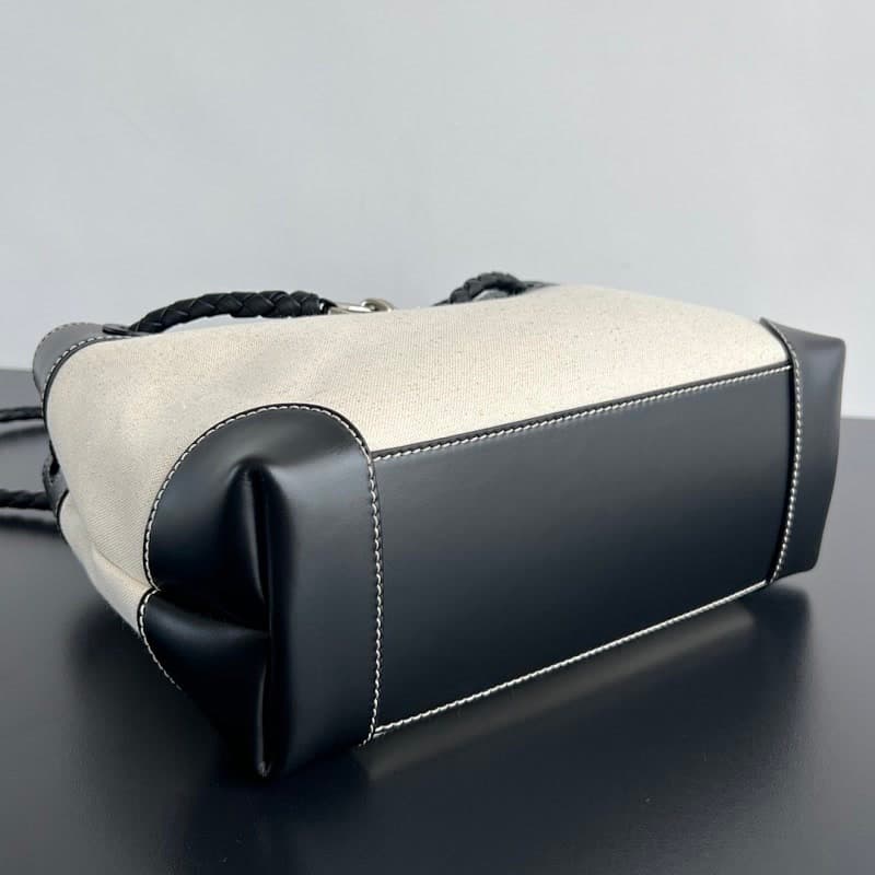 Product thumbnail 7