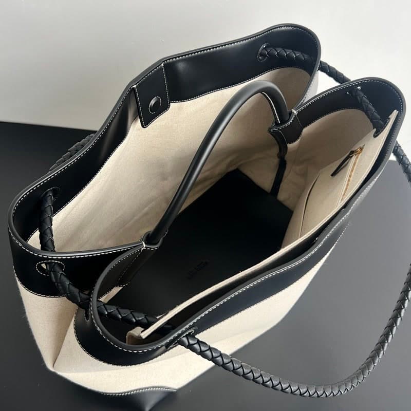 Product thumbnail 6