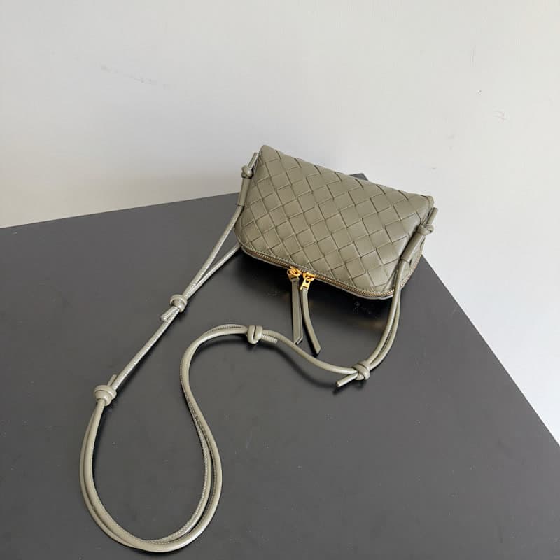 Product thumbnail 5