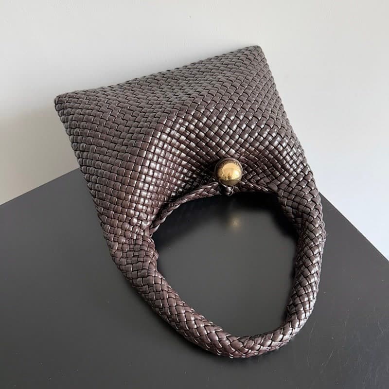 Product thumbnail 6
