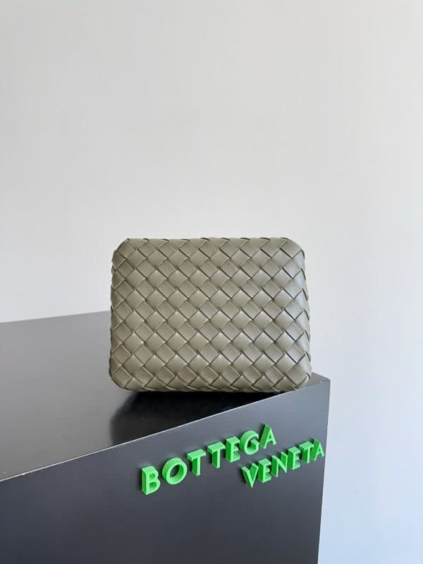 Product thumbnail 8