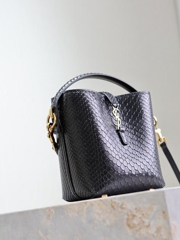 Product thumbnail 7