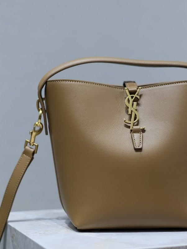 Product thumbnail 8