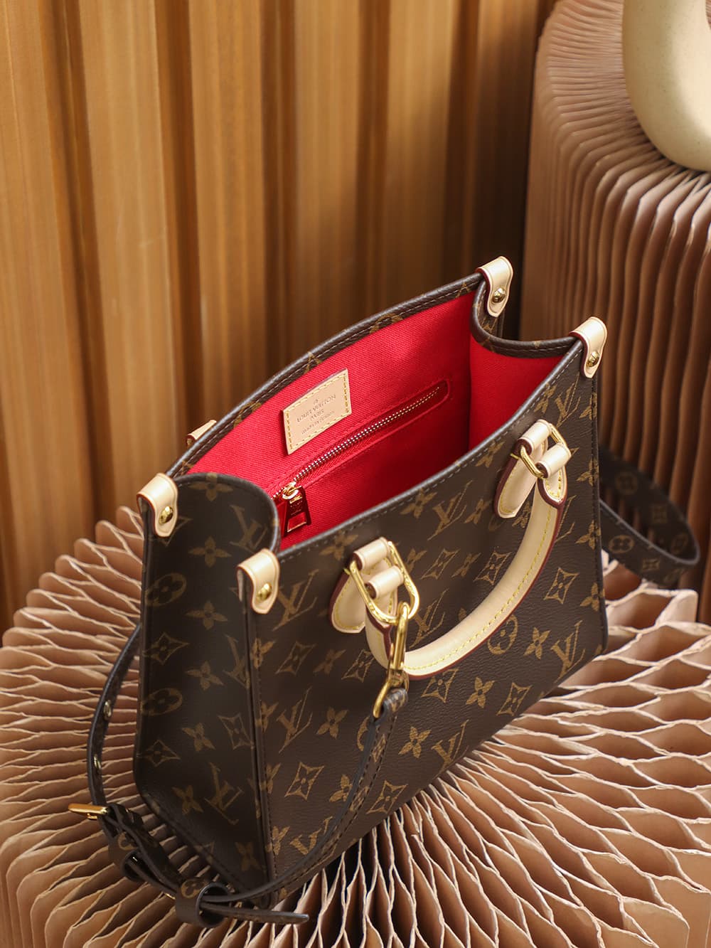Product thumbnail 9