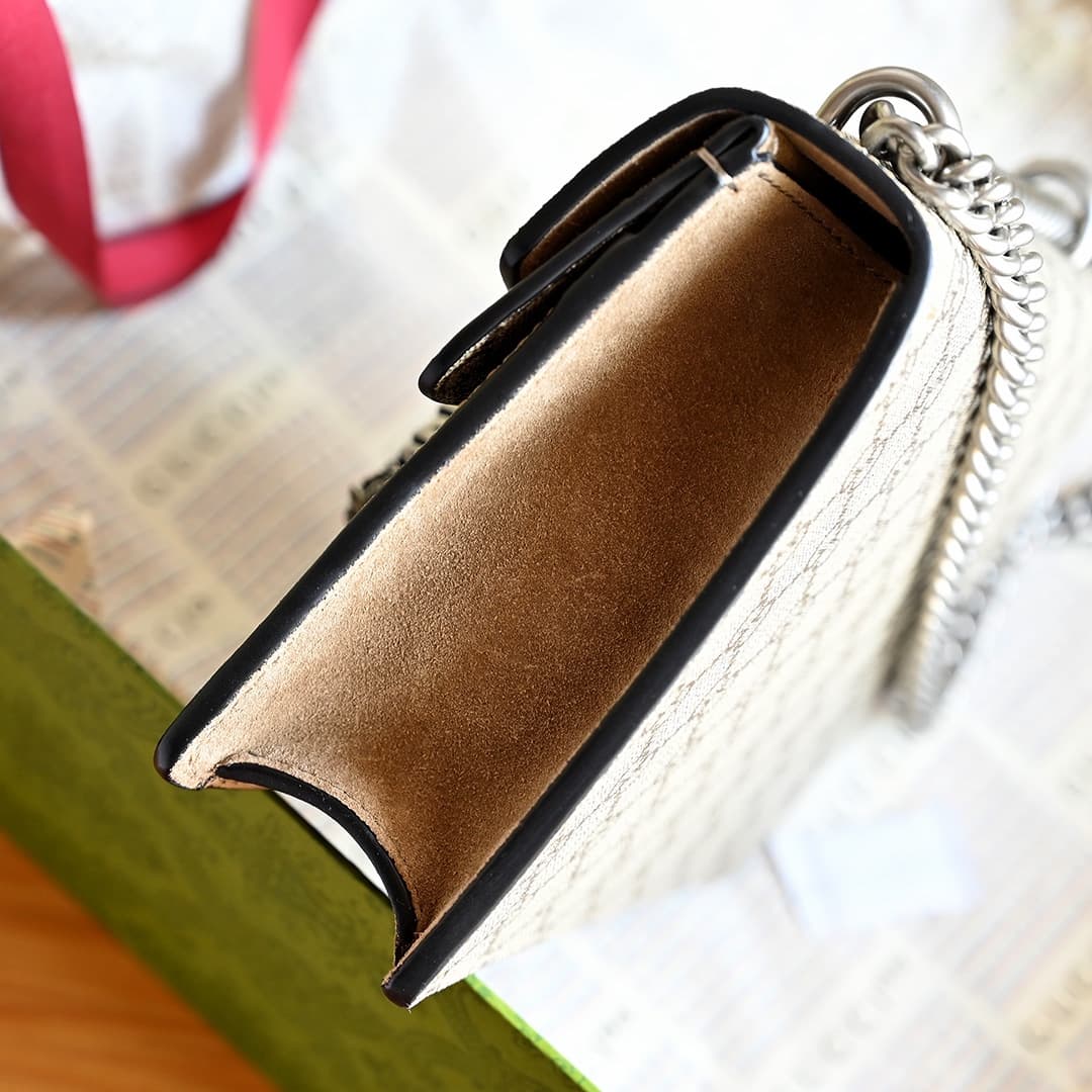 Product thumbnail 3