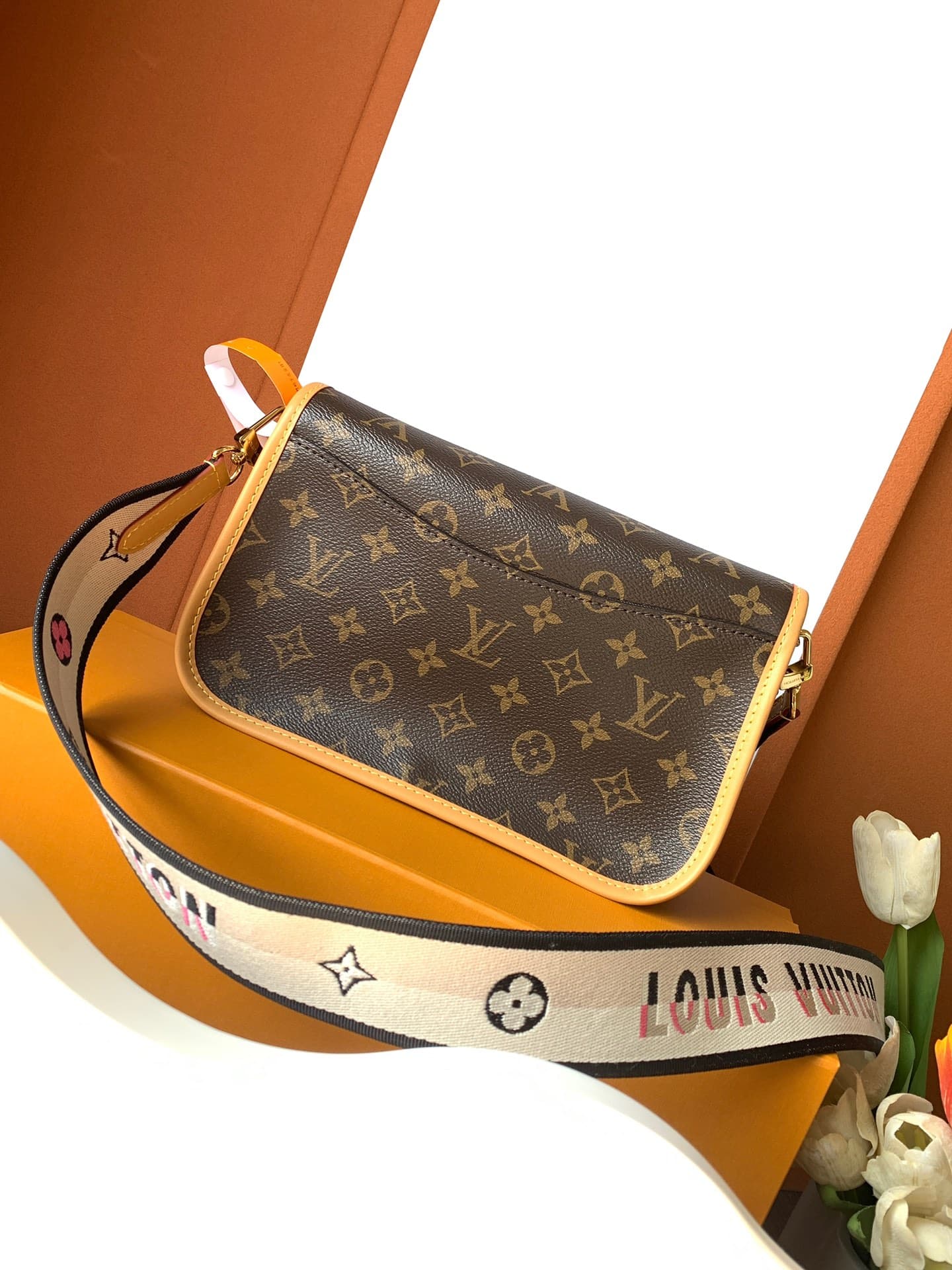 Product thumbnail 3