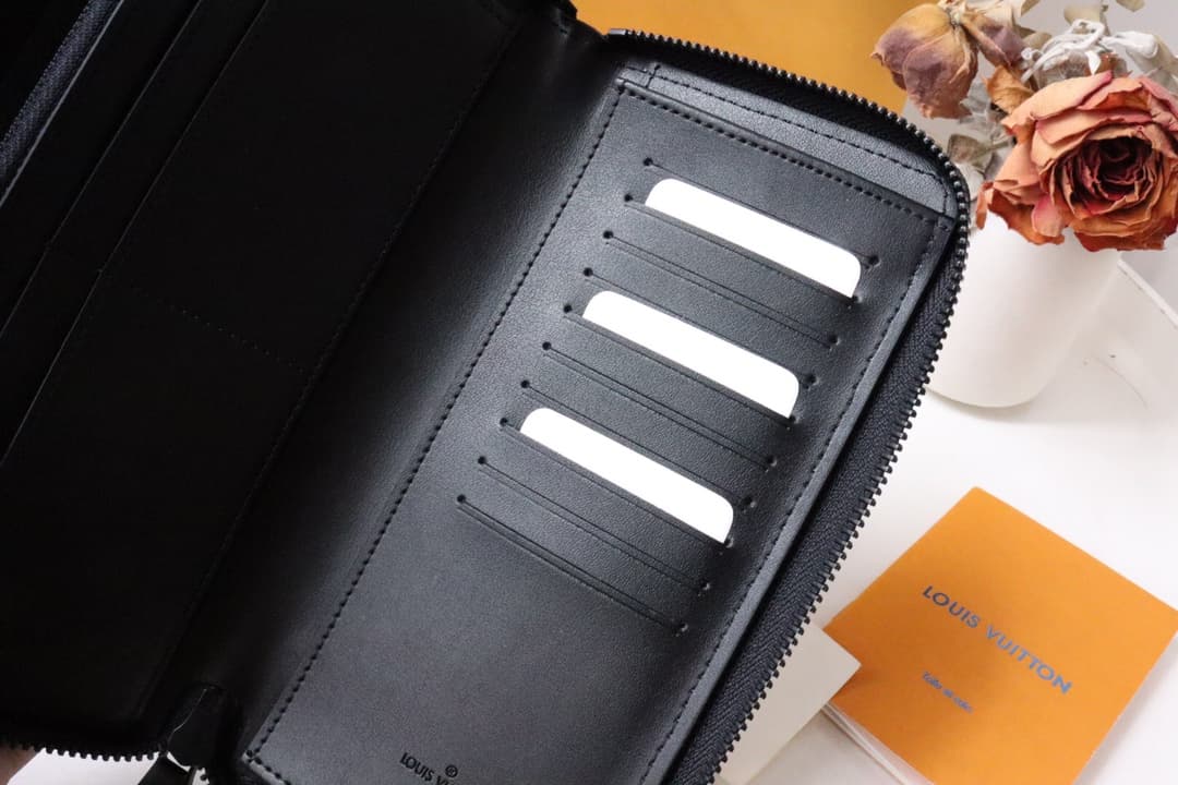 Product thumbnail 6