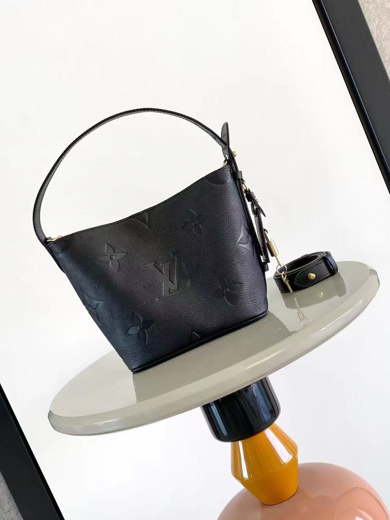 Product thumbnail 1